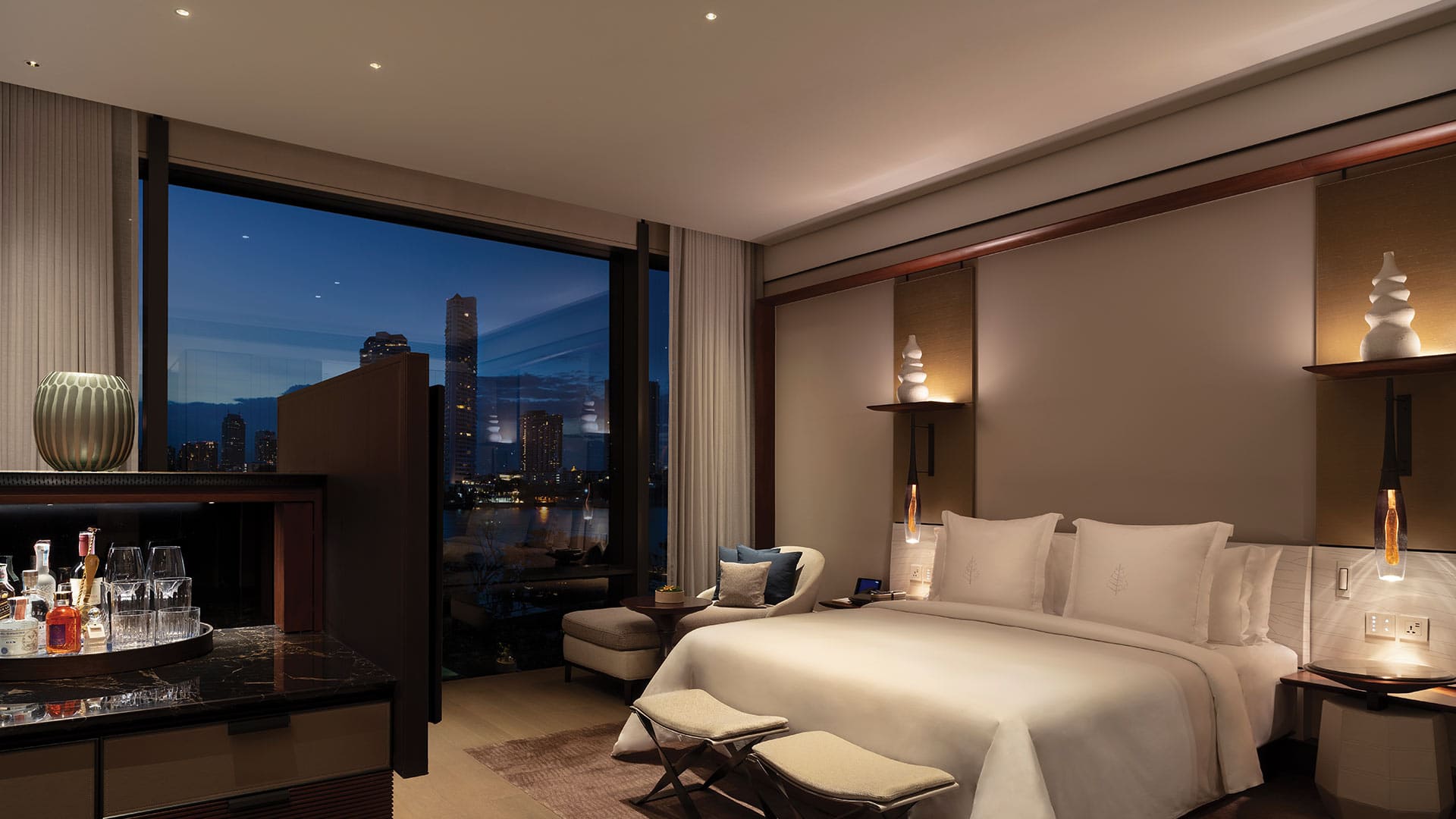 photo-gallery-hospitality-entertainment-four-seasons-hotel-bangkok-chao-phraya-river-20